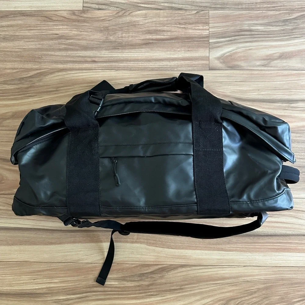 Bago Black Convertible Duffle Backpack Water Resistant Travel Gym Bag 22in